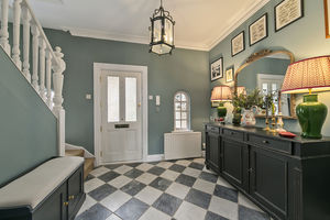 Entrance Hall- click for photo gallery